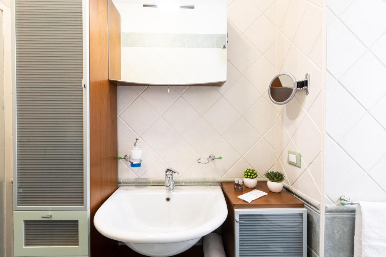 Sorrentovibes - Spacious 3 Bedrooms Apartment In Sorrento Oldtown 外观 照片