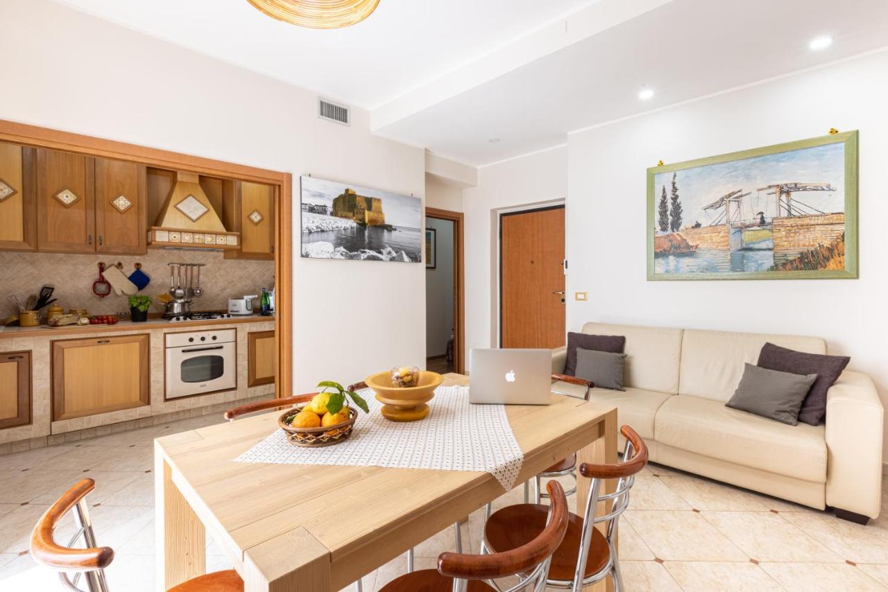 Sorrentovibes - Spacious 3 Bedrooms Apartment In Sorrento Oldtown 外观 照片